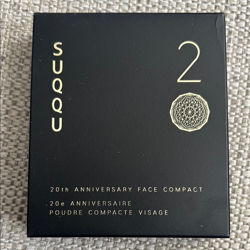 SUQQU 20th Anniversary Face Compact 101 Harutsuya